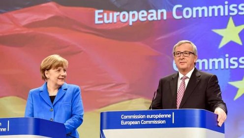 Merkelová má zálusk na Evropskou komisi. Juncker už post předsedy EK obhajovat nebude