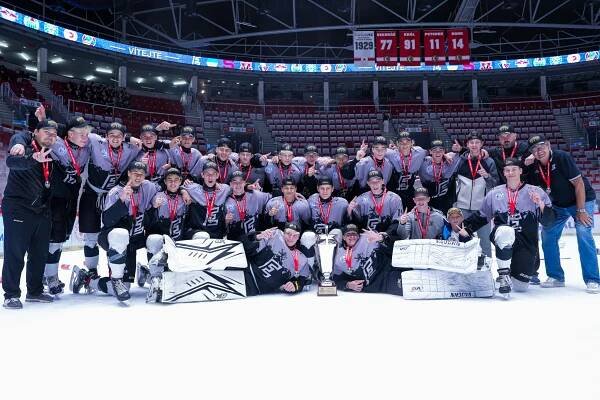 President Cup: Dorost veze stříbro | HC Energie Karlovy Vary