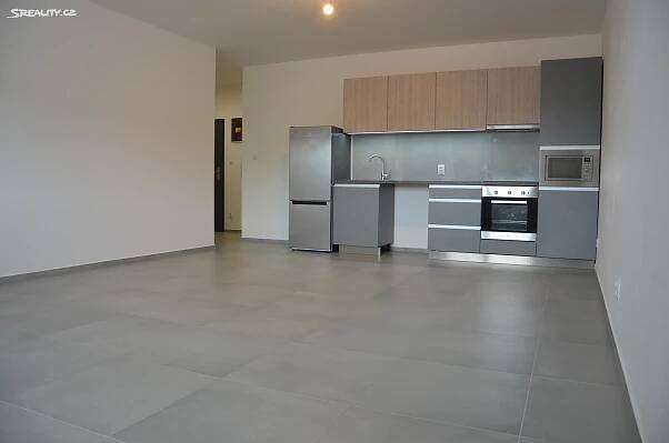 Pronájem bytu 1+kk 37 m², Kounická, Ivančice