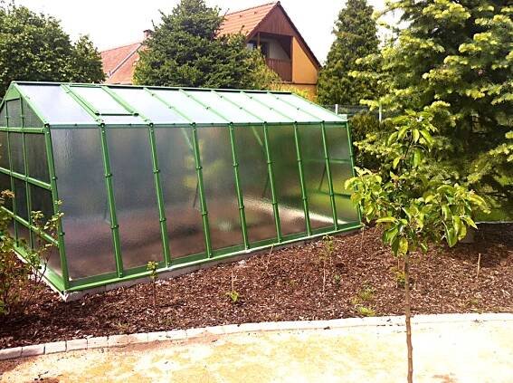Skleníky Tobiáš - Tobiášovy šroubované skleníky pro beztmelé zasklení