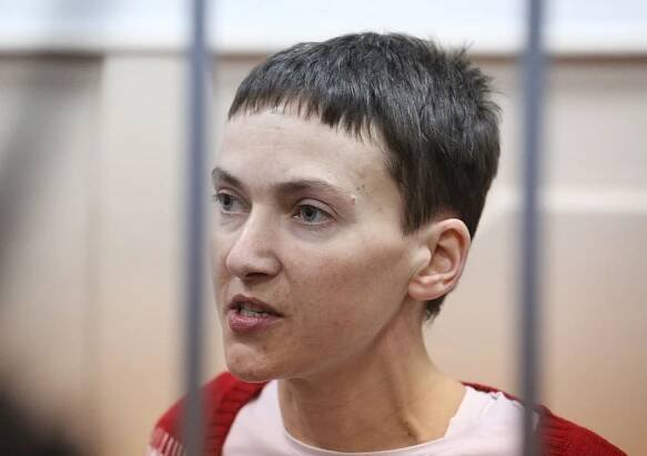 Nadiya Savchenko Gives Russia the Finger