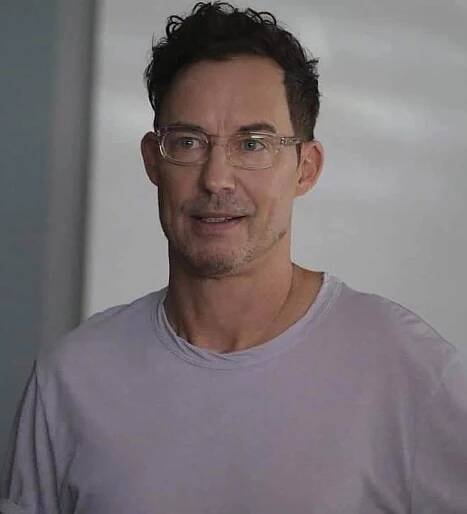 24 Hallmark Male Actors Over 50 Years - mrDustBin