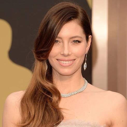 3 Super Easy Ways To Get Thicker, Shinier Hair