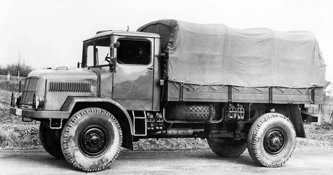 Tatra 128 (1) – Práce kvapná...