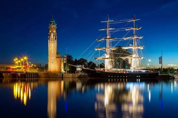 Bremerhaven bei Nacht