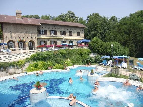 Ensana Thermal Aqua Health & Spa
