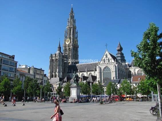 LUCEMBURSKEM A BELGIÍ DO ZEMĚ VĚTRNÝCH MLÝNŮ - Lucembursko - Poznávací zájezdy | Superzajezdy.cz