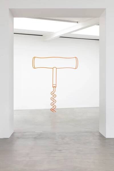Thumbnail - Michael Craig-Martin, Corkscrew (orange), 2019. Powder-coated steel, 118 ⅛ × 102 ⅜ × ¾ inches (300 × 260 × 2 cm) © Michael Craig-Martin. Photo: Lucy Dawkins