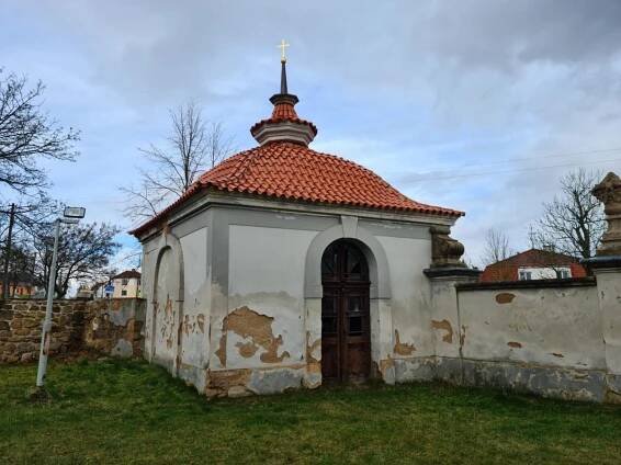 Kaple Božího hrobu u kostela svatého Vojtěcha ve Vejprnicích | Drobné památky 