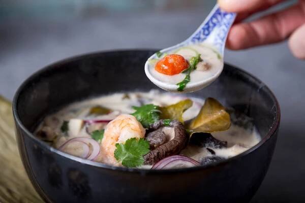 Tom Kha Gai - iMnam.cz