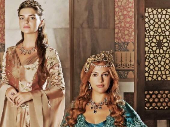 Meryem Uzerli je těhotná podruhé: kdy bude porod a kdo je otec dítěte - Zivot