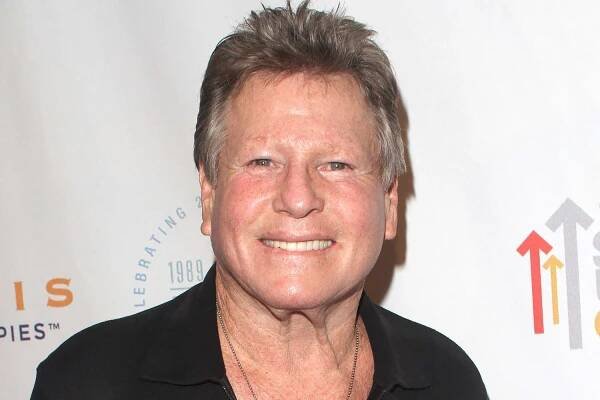 Ryan O'Neal's Cause of Death Revealed 2 Weeks After Actor Died at 82
