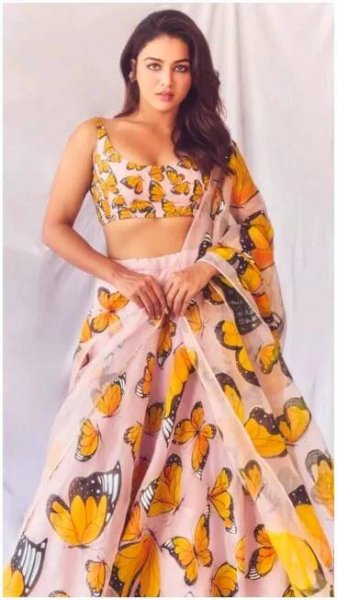 Steal a page from Wamiqa Gabbi's ethnic stylebook and turn heads in no time