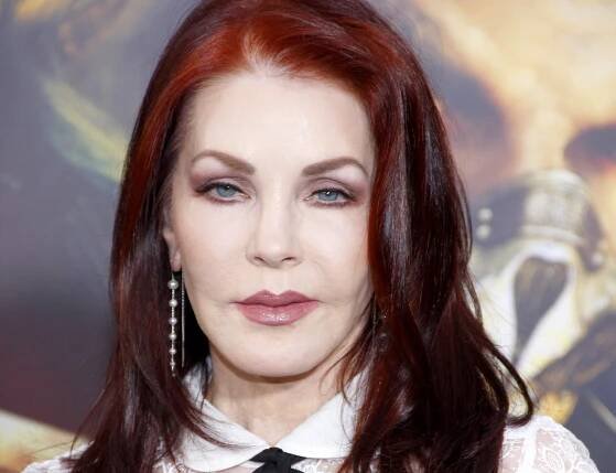 Plastiky celebrit, které se opravdu nepovedly: Břicho Tary Reid, omlazení Priscilly Presley a další zpackané zákroky