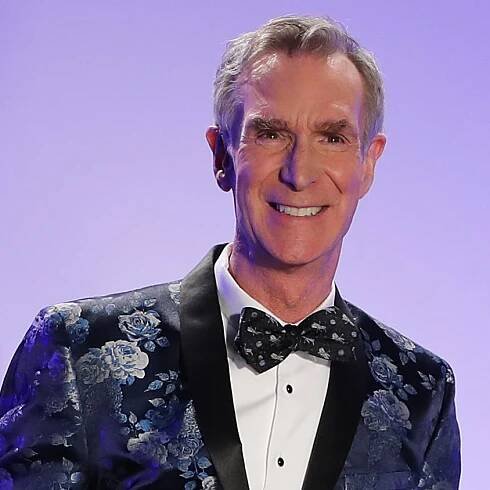 Bill Nye Is Begging You Not to Use Oil on Your Scalp — Interview