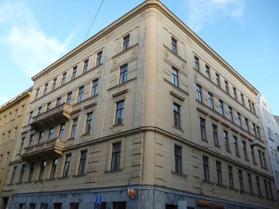 Dvořákova_14,_Vachova,_Brno.JPG