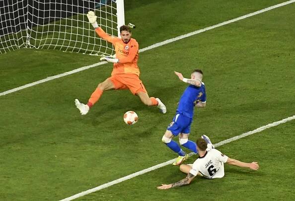 Frankfurt vyhrál Evropskou ligu. Rangers udolal na penalty, rozhodl Borré