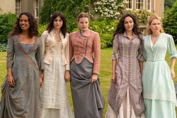 From L to R: Alisha Boe, Josie Totah, Kristine Froseth, Aubri Ibrag, and Imogen Waterhouse in 'The Buccaneers'