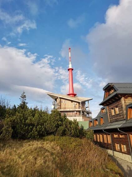 Šárka - výlet Lysá hora (9) z Krásné - Vrcholovka.cz