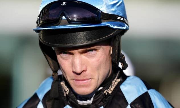 Žokej Michael O'Sullivan zahynul ve 24 letech během dostihu v Thurles - SvětDneska.cz