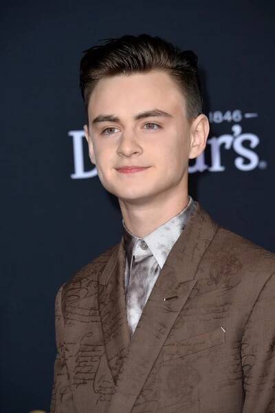Top 20 Best Young Actors Under 25 Years Old