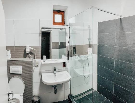 HOTEL GARNI KOLŠTEJN