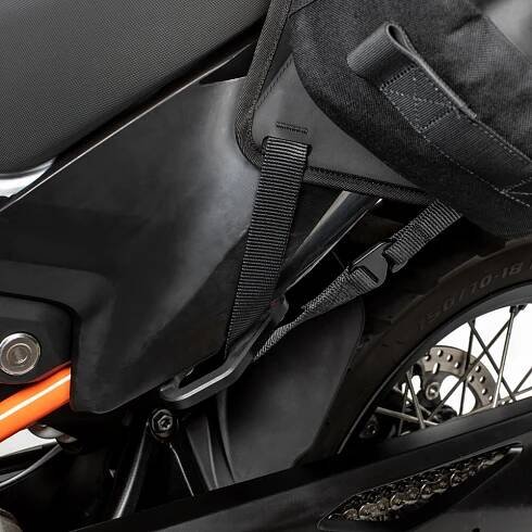 kriega-osbase-ktm790-fitting3.jpg