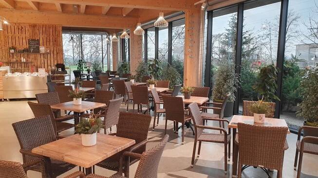Farma Vraňany, nábytek pro restaurace | Ateliér Dako