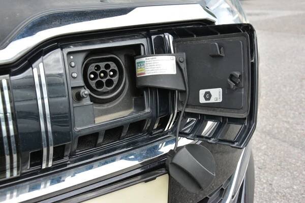 Škoda Superb Combi 1.4 TSI 160 KW PLUG-IN Hybrid iV Ambition Pl | AUTO ŠEVČÍK