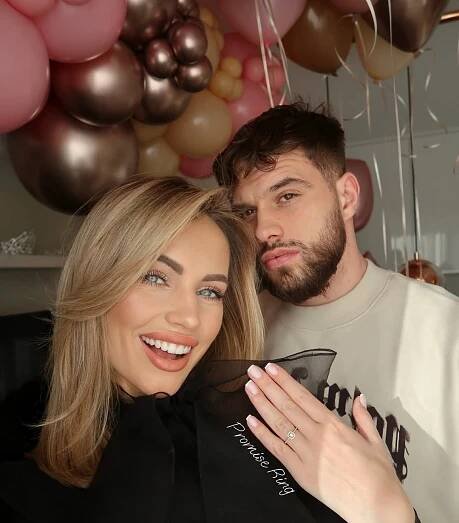 Stejně potratíš jako vždycky. Těhotná Natálie Kočendová sdílela odporné zprávy, které jí chodí. Nenechala to bez reakce