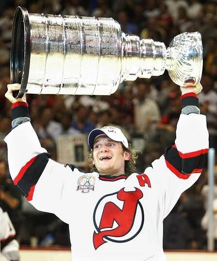 Od Pouzara až k Ruttovi s Palátem. Tohle jsou všichni čeští vítězové Stanley Cupu