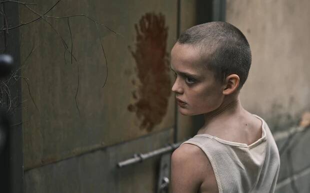 Fotka: Jonah Wren-Phillips má až překvapivě náročnou roli