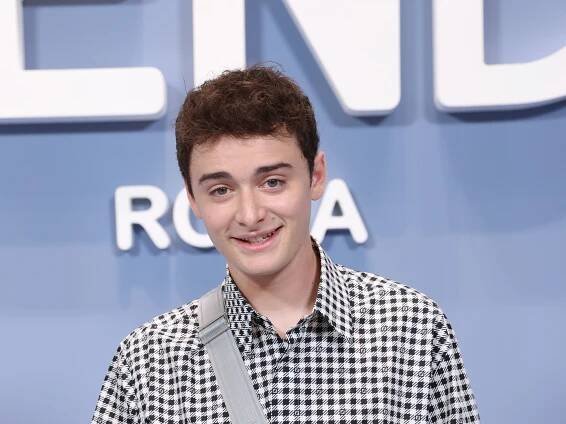 Noah Schnapp Comes Out as Gay
