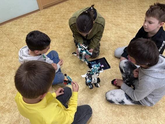 Robotika pro druháky – Základní škola a Mateřská škola Jindřichov, okres Bruntál