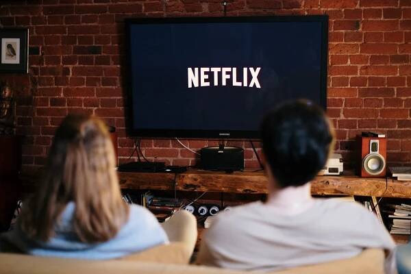 Reklama na Netflixu a Disney+: Jaké jsou možnosti pro inzerenty? - Key Advantage