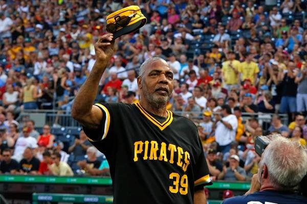 Dave Parker, hard-hitting outfielder nicknamed ‘the Cobra,’ dies at 74