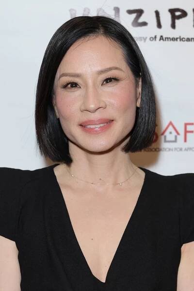 Lucy Liu with a short straight blunt haircut