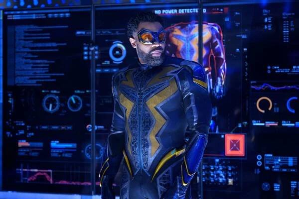 Black Lightning star Cress Williams reveals his potential future in the Arrowverse