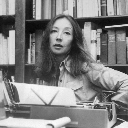 Oriana Fallaci oggi avrebbe compiuto 96 anni: storia e stile della giornalista controcorrente che amava la verità