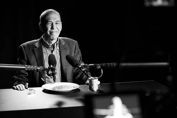 Gilbert Gottfried, Comedian With a Distinctive Voice, Dies at 67