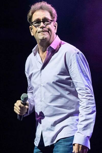 Huey Lewis Says He Was Suicidal After Hearing Loss Diagnosis: 'I Actually Contemplated My Demise'