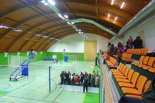 Fotogalerie • Městská sportovní hala (Sportovní hala) • Mapy.com