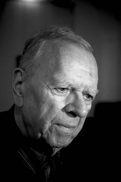 Milan Uhde / Divadlo Husa na provázku