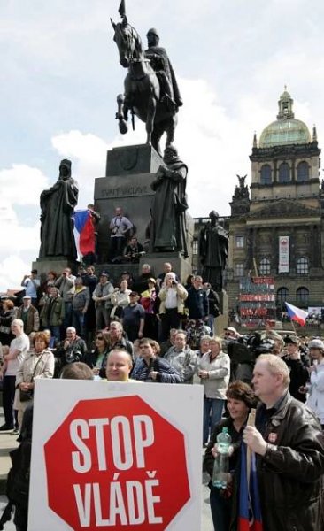 Praha dnes zažila zřejmě největší demonstraci od roku 1989