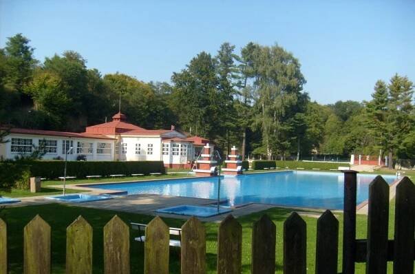 Historické koupaliště Mšeno – art deco perla Kokořínska