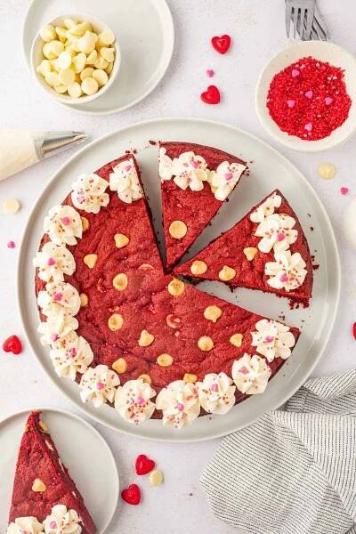 red velvet cookie cake