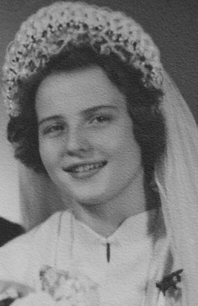 Anna Melková (1925 - 2025)