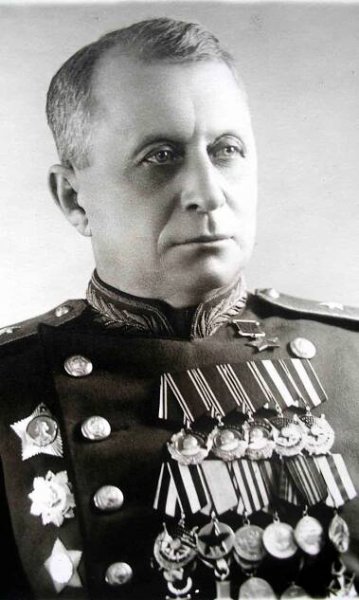 Perchorovič, Franc Iosifovič : P