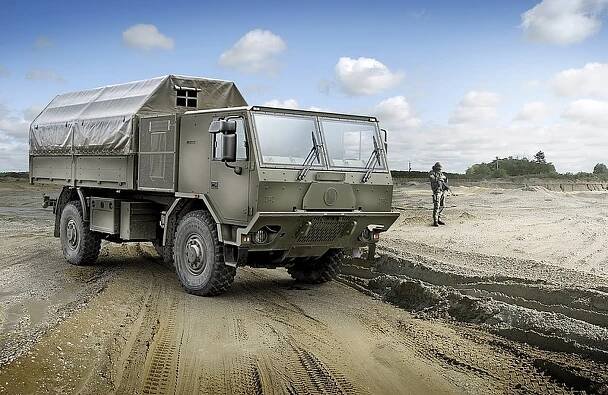 Nákladní Tatra, která zbořila tradice. T815 pomohla přežít divoké devadesátky