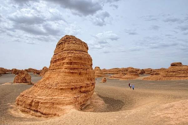 Yardang — Wikipédia